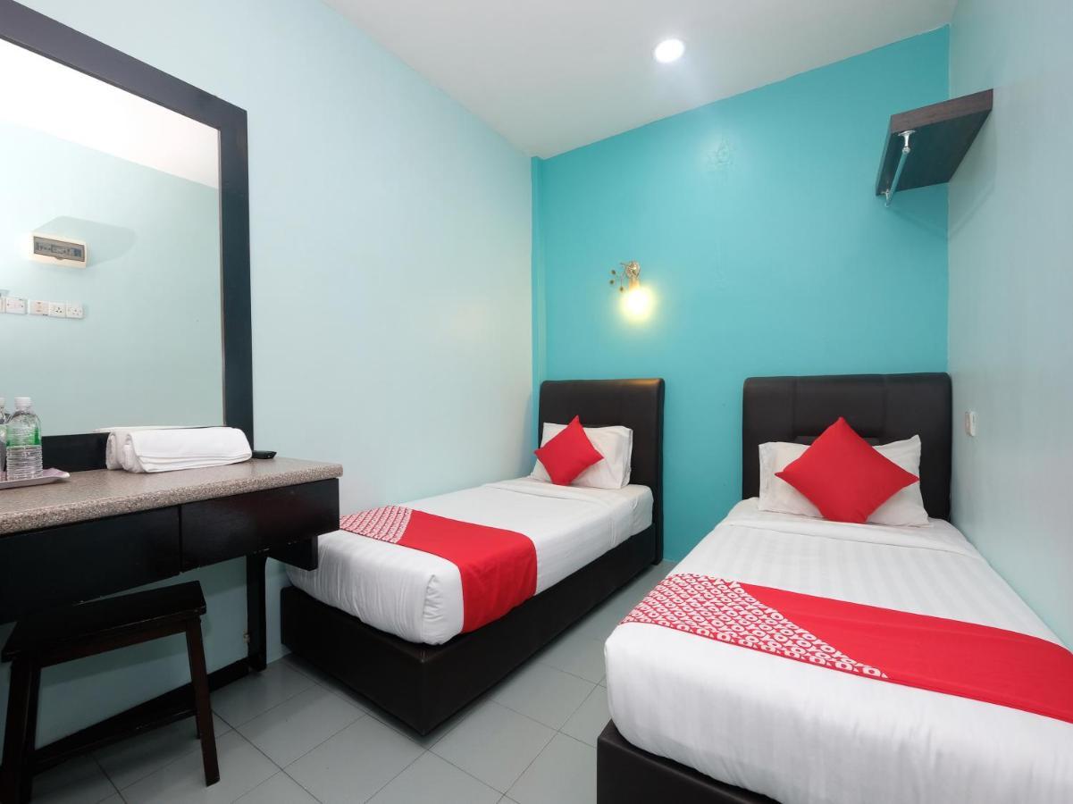 Marjan Hotel Sdn Bhd Chukai Exterior foto